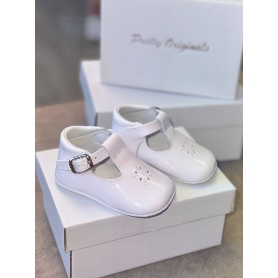 Pretty Originals White Patent Pram Shoe UE03163E