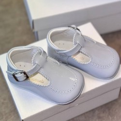 Pretty Originals Pale Blue Patent pram shoe UE03196E