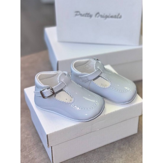 Pretty Originals Pale Blue Patent pram shoe UE03196E