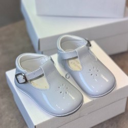 Pretty Originals Pale Blue Patent Pram Shoe UE03163E