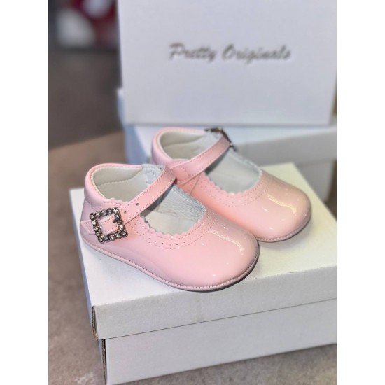 Pretty Originals Pink Patent Pram Shoes with a Diamanté Buckle UE02191A