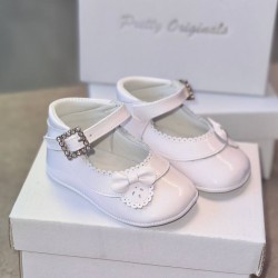 Pretty Originals White Patent Pram Shoes with a Diamanté Buckle UE02690D