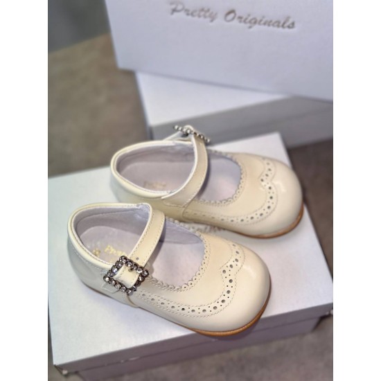 Pretty Originals Cream Patent Shoes with a Diamanté Buckle UE15205D