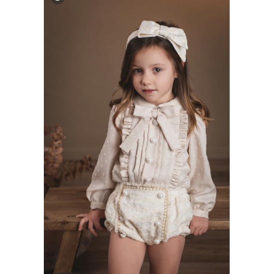 Rochy girls beige/cream short set with pearl button details 26407 Rochy girls beige/cream short set with pearl button details 26407